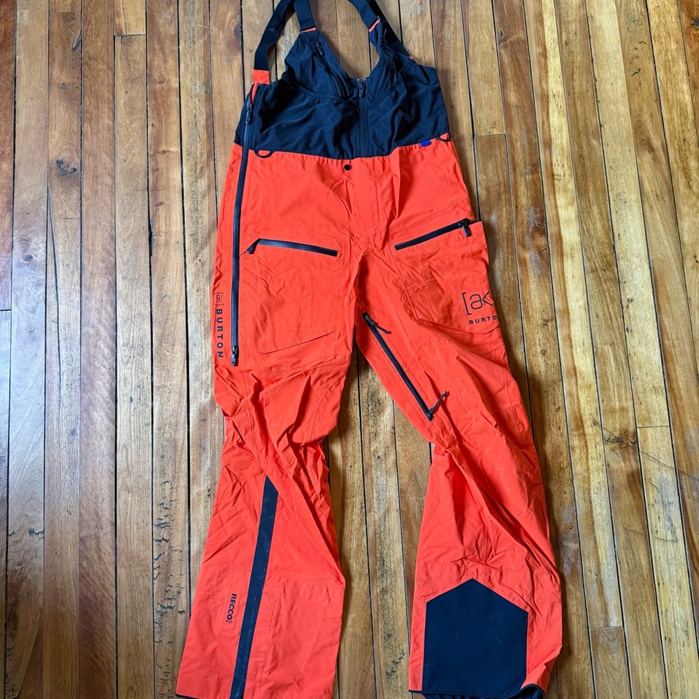 Women's Burton [ak]® Tusk GORE-TEX PRO 3L Hi-Top Bib Pants